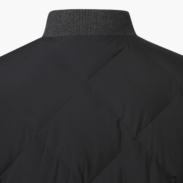 商品【预售商品15天发货】 DESCENTE|高尔夫系列男士混合针织羽绒夹克 DP42MFKOO5-BLKG,价格¥2408,第19张图片详细描述