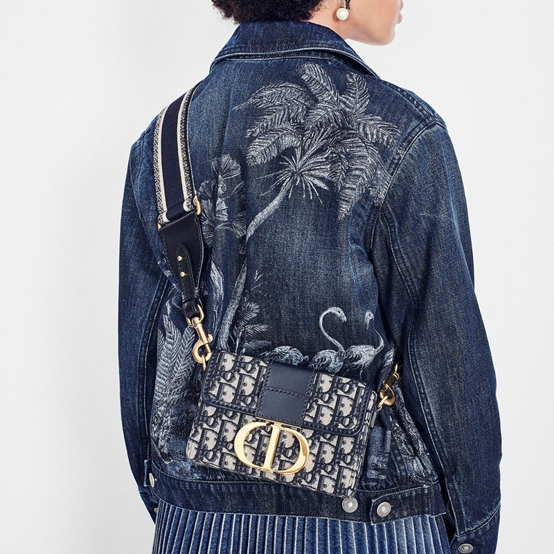 商品Dior|DIOR/迪奥  BOX 30 MONTAIGNE蓝色提花帆布单肩包 ,价格¥24989,第5张图片详细描述