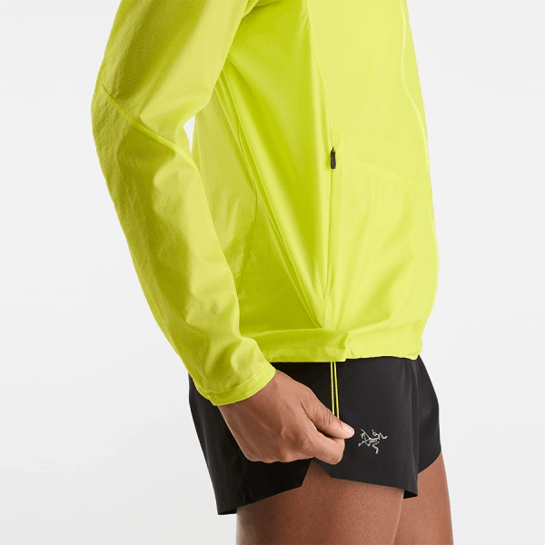 商品Arc'teryx|【Brilliant|包邮包税】始祖鸟 INCENDO AIRSHELL HOODY W[SS23] 新款上市 Incendo Air Shell 连帽衫女装 AJNSWX7043,价格¥1851,第25张图片详细描述