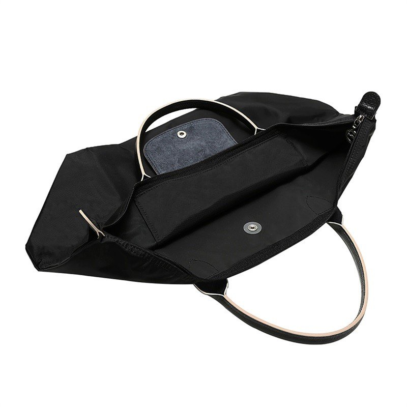 商品[国内直发] Longchamp|LONGCHAMP饺子包珑骧女士手提包中号短柄可折叠手提包尼龙大容量单肩托特包饺子包短柄L1623 619,价格¥806,第5张图片详细描述