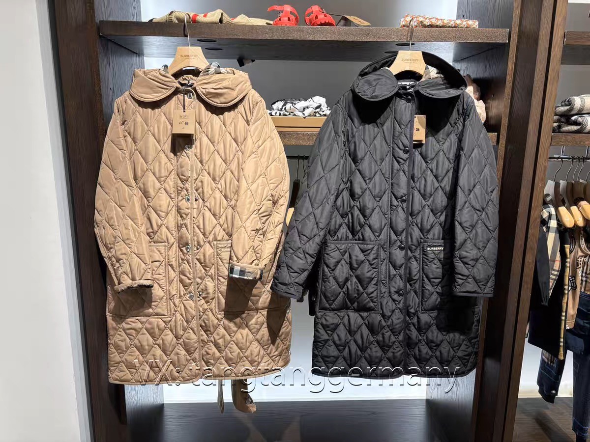 商品Burberry|Burberry博柏利 女士棕色聚酰胺绗缝徽标长款连帽棉服80945821,价格¥4048,第5张图片详细描述