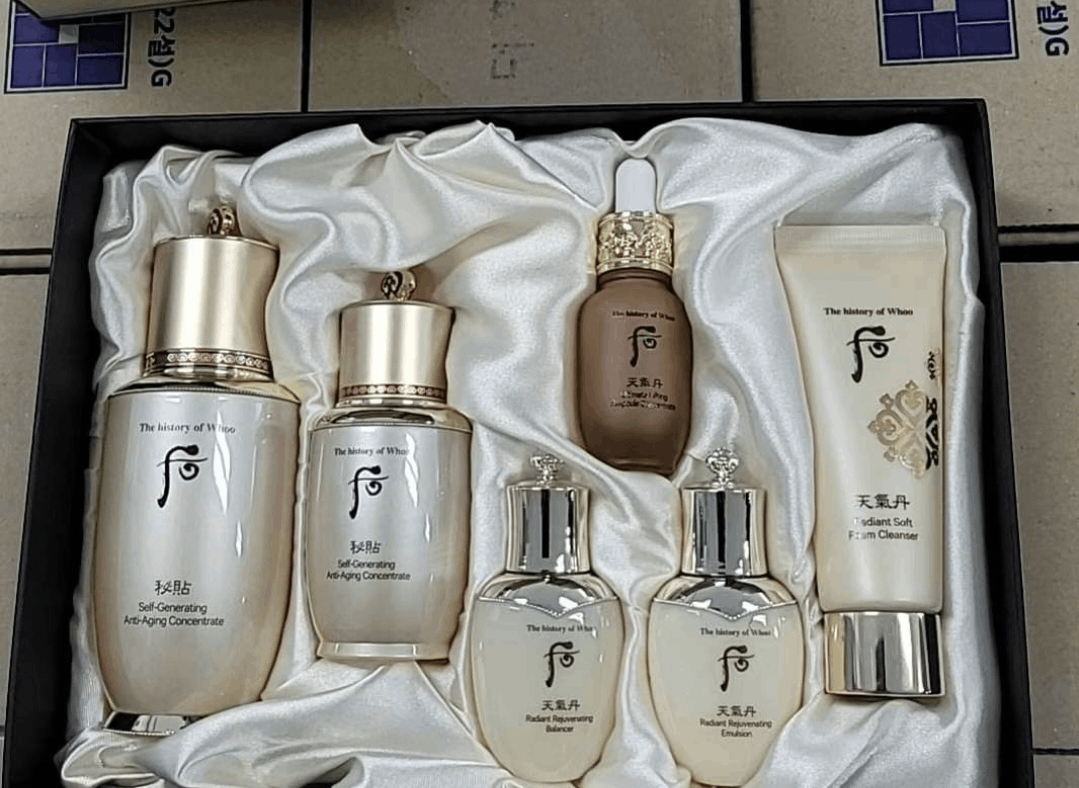 商品WHOO|【包税包邮】Whoo后 秘贴精华企划版套盒,价格¥547,第1张图片详细描述
