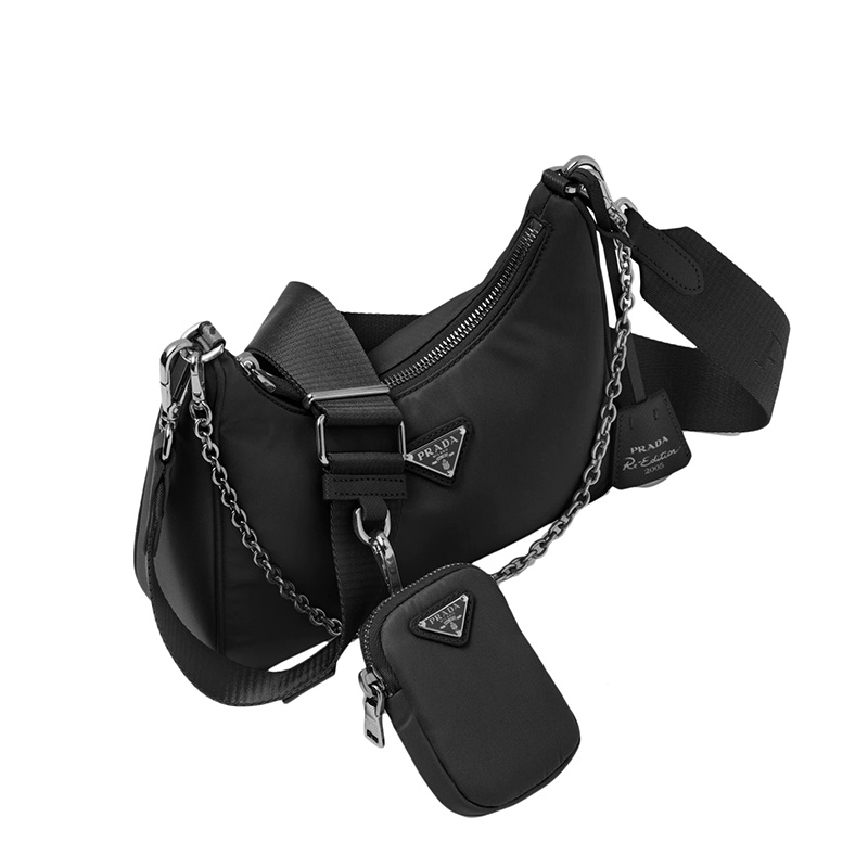 商品Prada|PRADA/普拉达 经典Re-Edition 2005系列 女士黑色再生尼龙皮革饰边涂珐琅金属三角形徽标三合一单肩斜挎手提包,价格¥12983,第3张图片详细描述