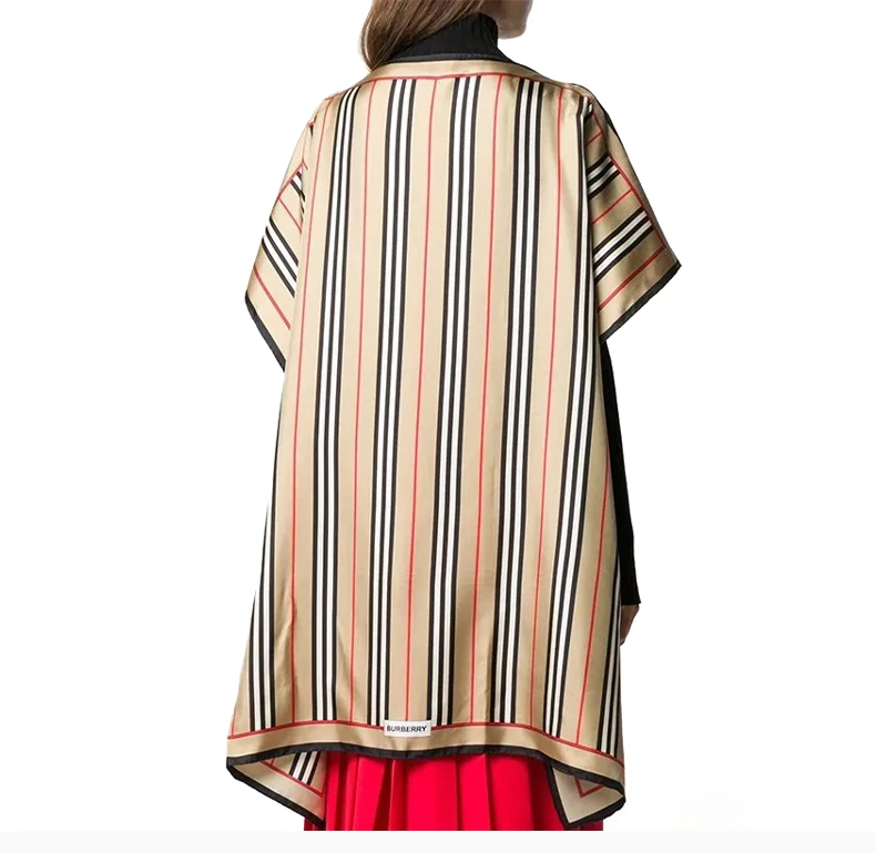 商品[国内直发] Burberry|BURBERRY  女士格纹棉质斗篷  8031540,价格¥4261,第6张图片详细描述