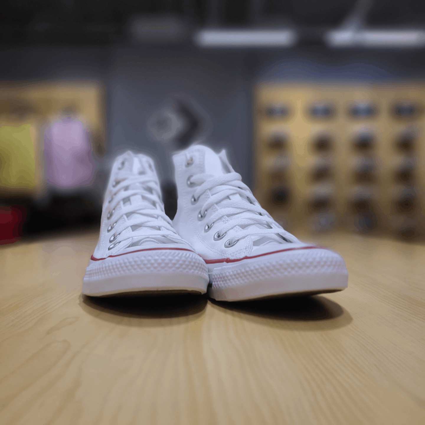 商品Converse|【韩国直邮|包邮包税】匡威[CHUNK TAYLOR] ALL STAR CLASSIC 白色 高腰 帆布鞋 AM7650C,价格¥547,第3张图片详细描述