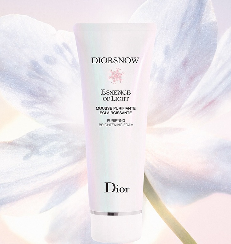 商品Dior|迪奥雪晶灵透白亮采泡沫洁面乳110g,价格¥391,第3张图片详细描述