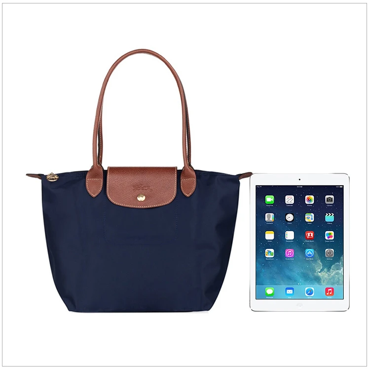 商品Longchamp|Longchamp 珑骧 女士藏蓝尼龙长柄小号购物袋 2605089556,价格¥742,第3张图片详细描述