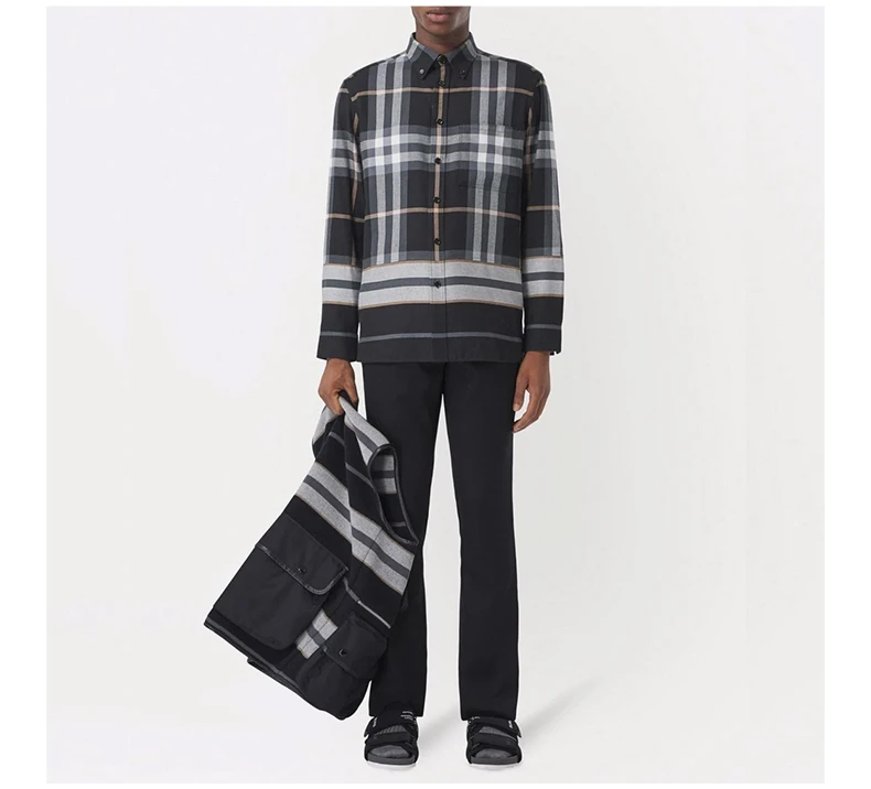 商品[国内直发] Burberry|BURBERRY 男士黑色格纹棉质长袖衬衫 8048146,价格¥4818,第8张图片详细描述