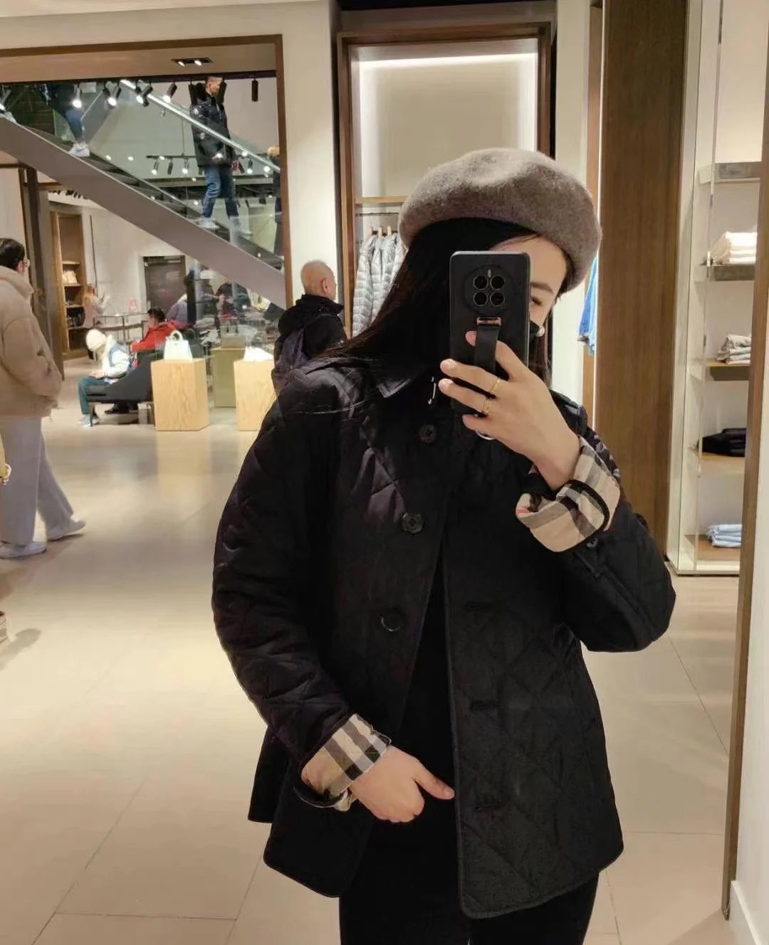 商品Burberry|博柏利 Frankby系列 女士黑色织物绗缝夹克80658711,价格¥3147,第8张图片详细描述