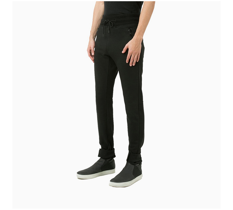 商品Moncler|Moncler 男士棉质黑色休闲裤 8700300-8098Z-999,价格¥3089,第6张图片详细描述