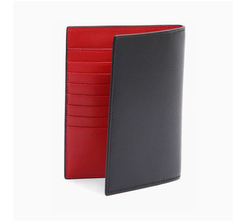 商品Salvatore Ferragamo|SALVATORE FERRAGAMO 中性黑色系徽标牛皮护照钱包 22-D498-700469,价格¥1194,第5张图片详细描述