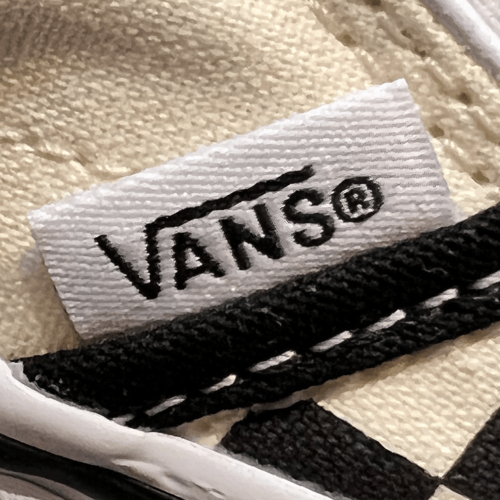 商品Vans|【韩国直邮|包邮包税】万斯[VAN SKIDS] Classic Slip-OnChCheckerboard 儿童共用鞋B黑色/白色 (VN000ZBUEO1),价格¥395,第5张图片详细描述