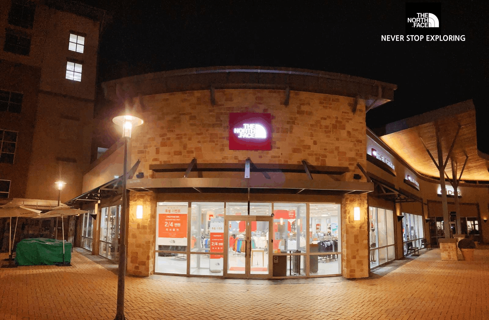 商品The North Face|【Brilliant|包邮包税】北面 NJ3BN01BOCB(海蓝色) 男士 Cyclon 夹克 A NJ3BN01B OCB,价格¥571,第2张图片详细描述