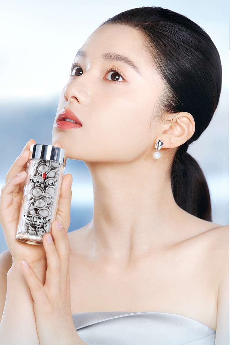 商品Elizabeth Arden|伊丽莎白雅顿 夜间美白次抛精华银胶 111粒 提亮肤色烟酰胺胶囊精华,价格¥581,第9张图片详细描述