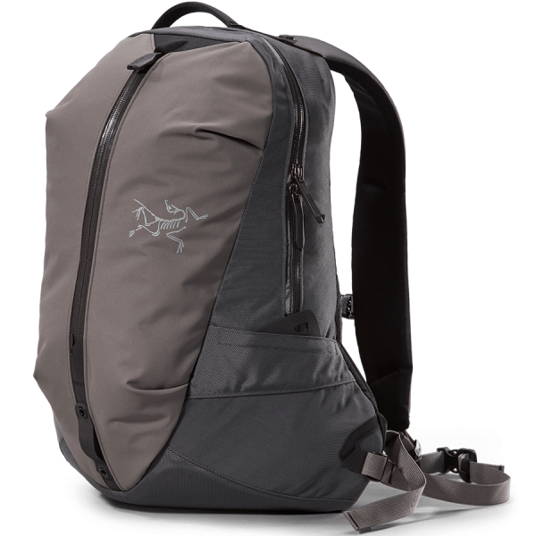 商品Arc'teryx|【Brilliant|包邮包税】ARRO 16 BACKPACK 始祖鸟[FW23] Aro 16背包 ABNFUX7965,价格¥2219,第2张图片详细描述