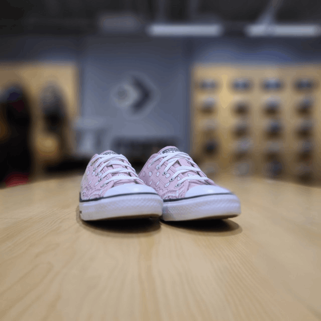 商品【预售商品15天发货】 Converse|【韩国直邮|包邮包税】匡威 CHUNK TAYLOR ALL STAR DANTY MUL PAISLEY 喜马拉雅盐 帆布鞋 571943C,价格¥338,第3张图片详细描述
