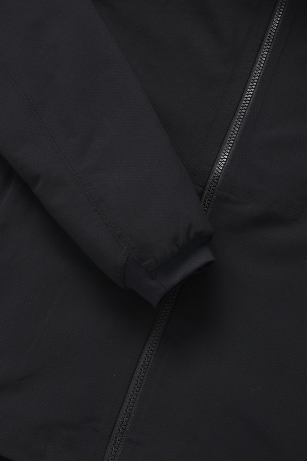 商品【预售商品15天发货】 KOLON SPORT|【Brilliant|包邮包税】可隆黑色软壳风衣中层夹克女士JKJJX24022BLK,价格¥1310,第5张图片详细描述