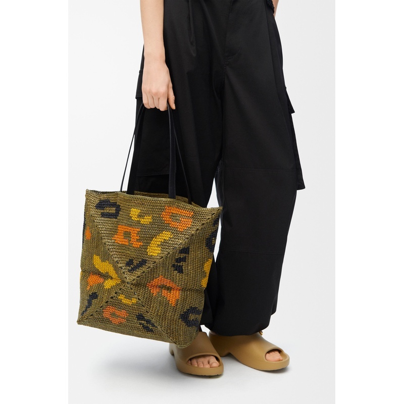 商品Loewe|罗意威 拉菲草和小牛皮 Puzzle Fold 大号托特包 A779PT3X25-4150,价格¥15107,第6张图片详细描述