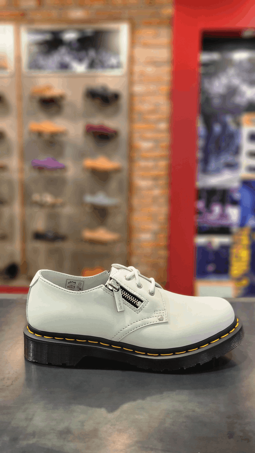 商品Dr. Martens|【Brilliant|包邮包税】马汀博士 马丁靴 1461 Twin Zip White Sendal 27633100,价格¥878,第3张图片详细描述