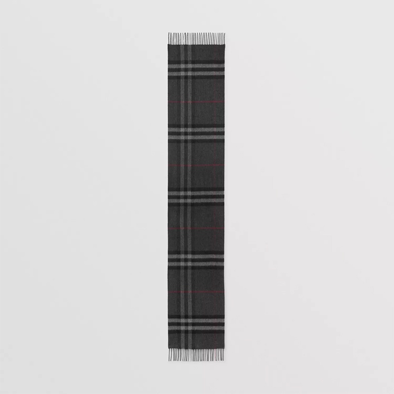 商品Burberry|BURBERRY/博柏利  早秋 经典格纹羊绒围巾 ,价格¥3654,第4张图片详细描述