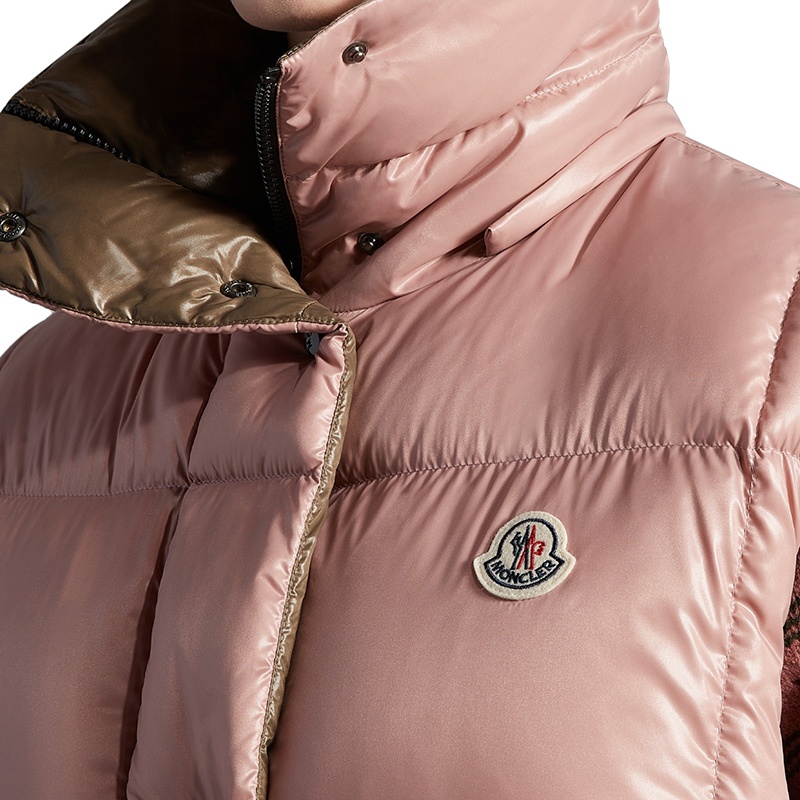商品Moncler|Moncler/蒙克莱 22年秋冬新款 Luzule系列 女士浅粉色漆面尼龙羽绒服马甲H20931A000646895053A,价格¥8745,第7张图片详细描述
