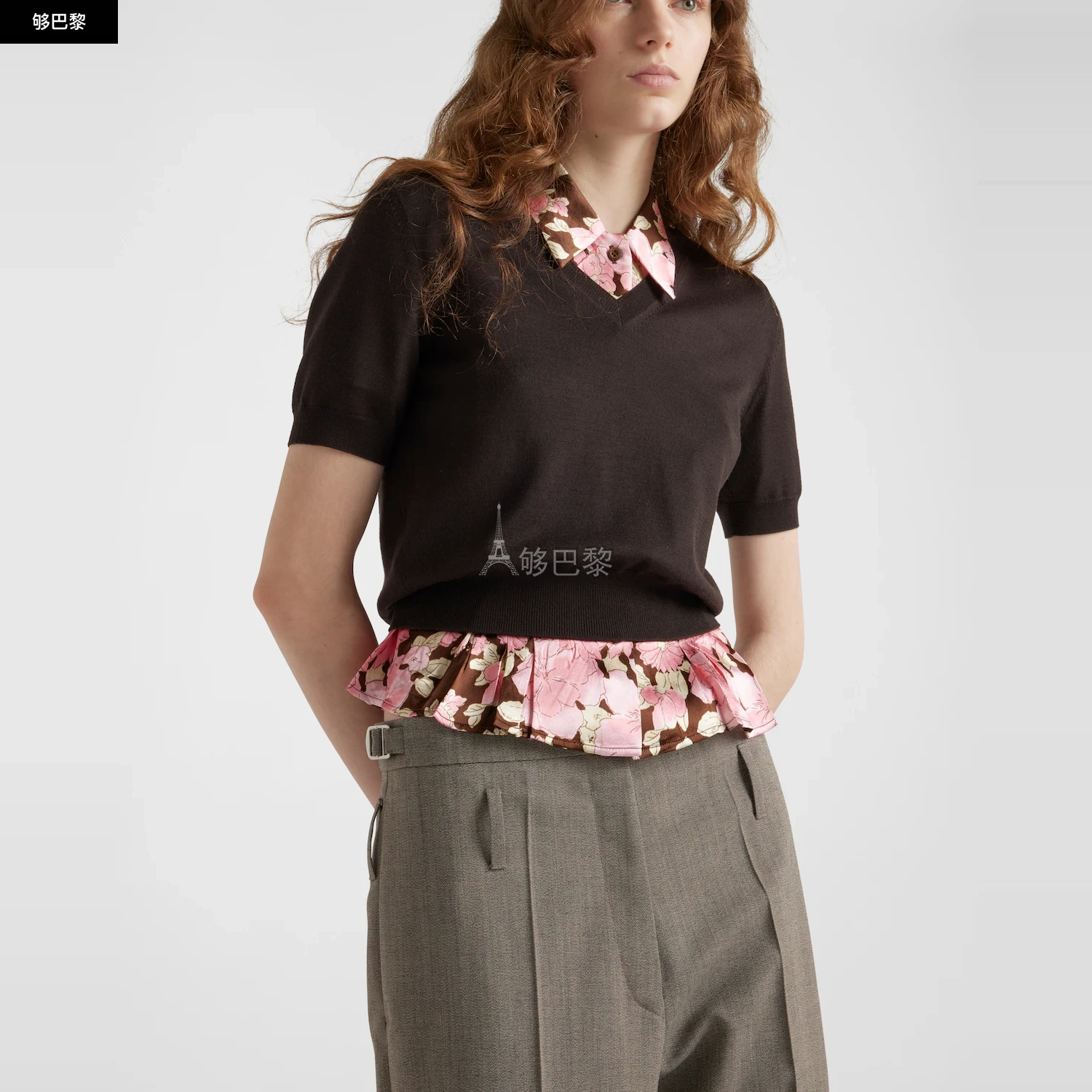 商品Prada|【预售】 普拉达 25春夏 女士 短袖T恤 V领羊毛毛衣 P24M2R_16SW_F0324_S_OOO ,价格¥8189,第6张图片详细描述