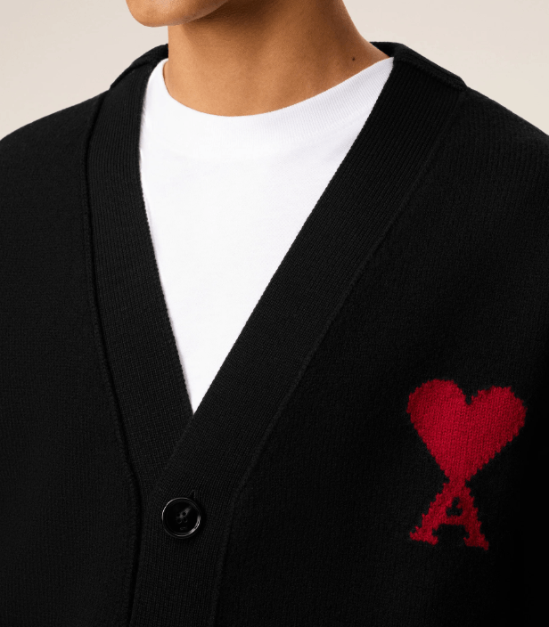 商品AMI|AMIPARIS 新款经典爱心字母宽松V领长袖毛衣男女同款 黑色（香港仓发货）,价格¥2576,第20张图片详细描述