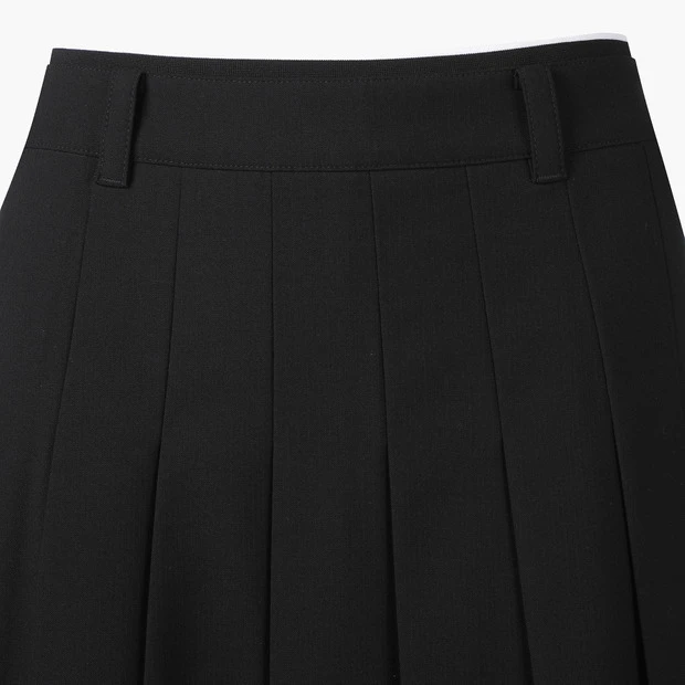 商品【预售商品15天发货】 DESCENTE|高尔夫系列女性松紧带细节百褶裙优雅 DO32WFSK93-BLKG,价格¥1025,第20张图片详细描述