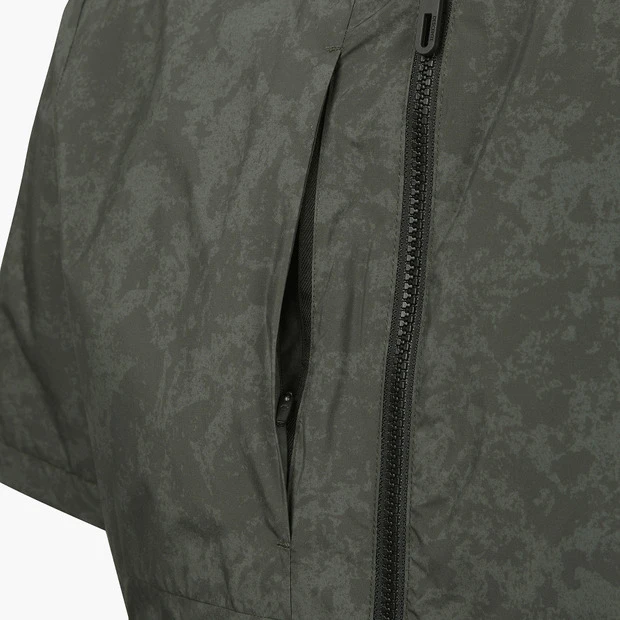 商品【预售商品15天发货】 DESCENTE|高尔夫系列男士图案短袖羽绒外套适合休闲 DP31MFDJ94-KHAG,价格¥2071,第16张图片详细描述