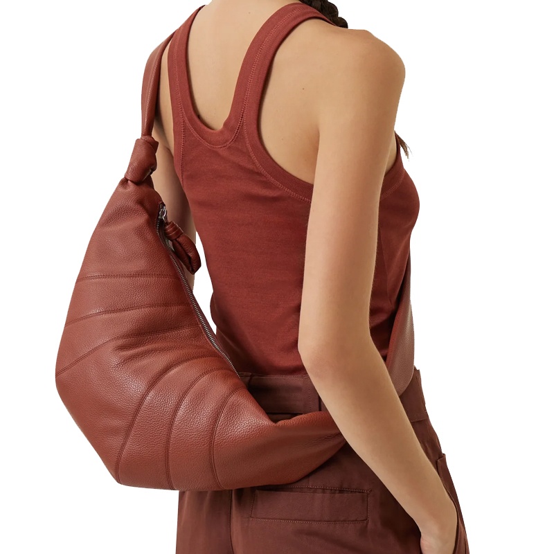 商品Lemaire|LEMAIRE 2023男女同款中号 新月形小羊角单肩斜挎包 柔软粒面皮革(4色可选）,价格¥9929,第9张图片详细描述