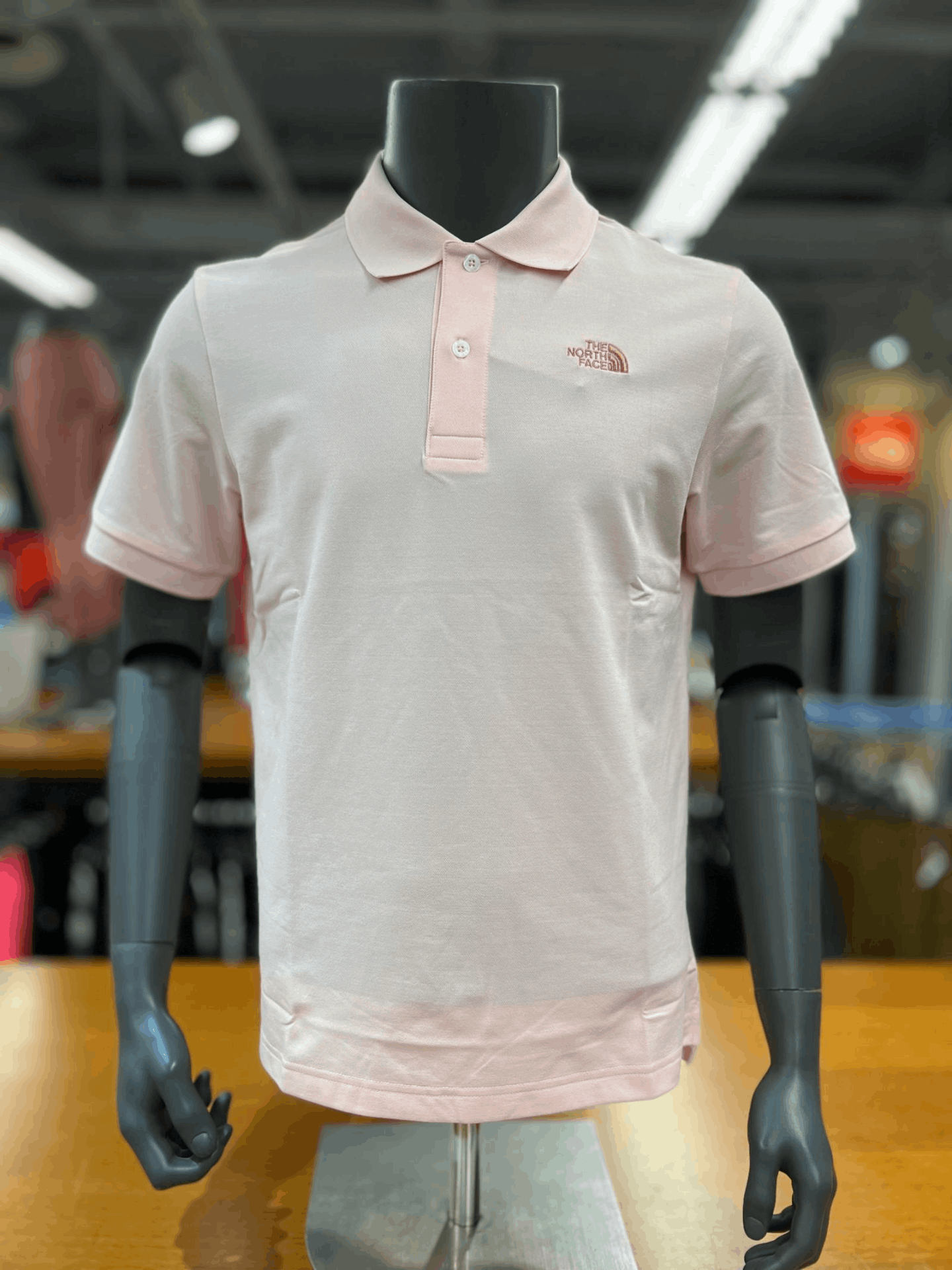 商品The North Face|【Brilliant|包邮包税】北面 运动户外 NT7PM00 (彩色集锦) 男士 CITY TRAVEL 短袖 POLO,价格¥480,第9张图片详细描述