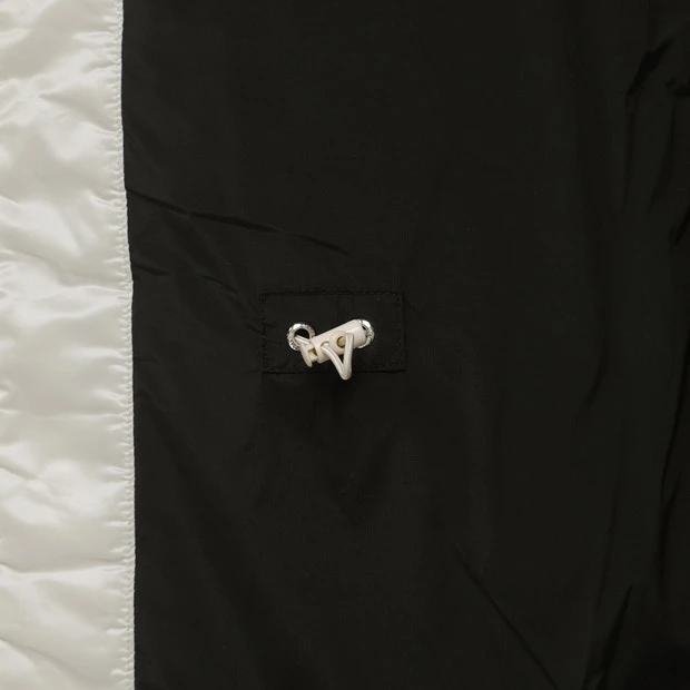 商品【预售商品15天发货】 DESCENTE|高尔夫系列女性针织混合中长款羽绒服时尚保暖 DO42WFKOO2-LBGG,价格¥2027,第22张图片详细描述