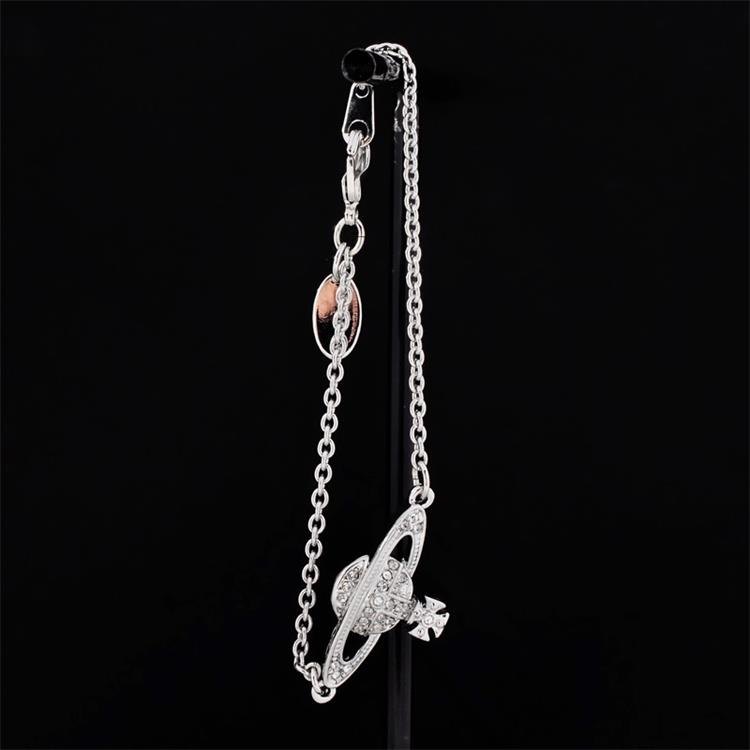 商品Vivienne Westwood|Vivienne Westwood西太后土星手链女款 金色银色可选 8050889134978  七夕情人节礼物,价格¥1099,第6张图片详细描述