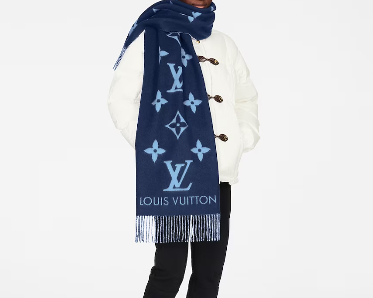 商品Louis Vuitton|Louis Vuitton 路易威登蓝色山羊绒围巾M77374,价格¥8832,第2张图片详细描述