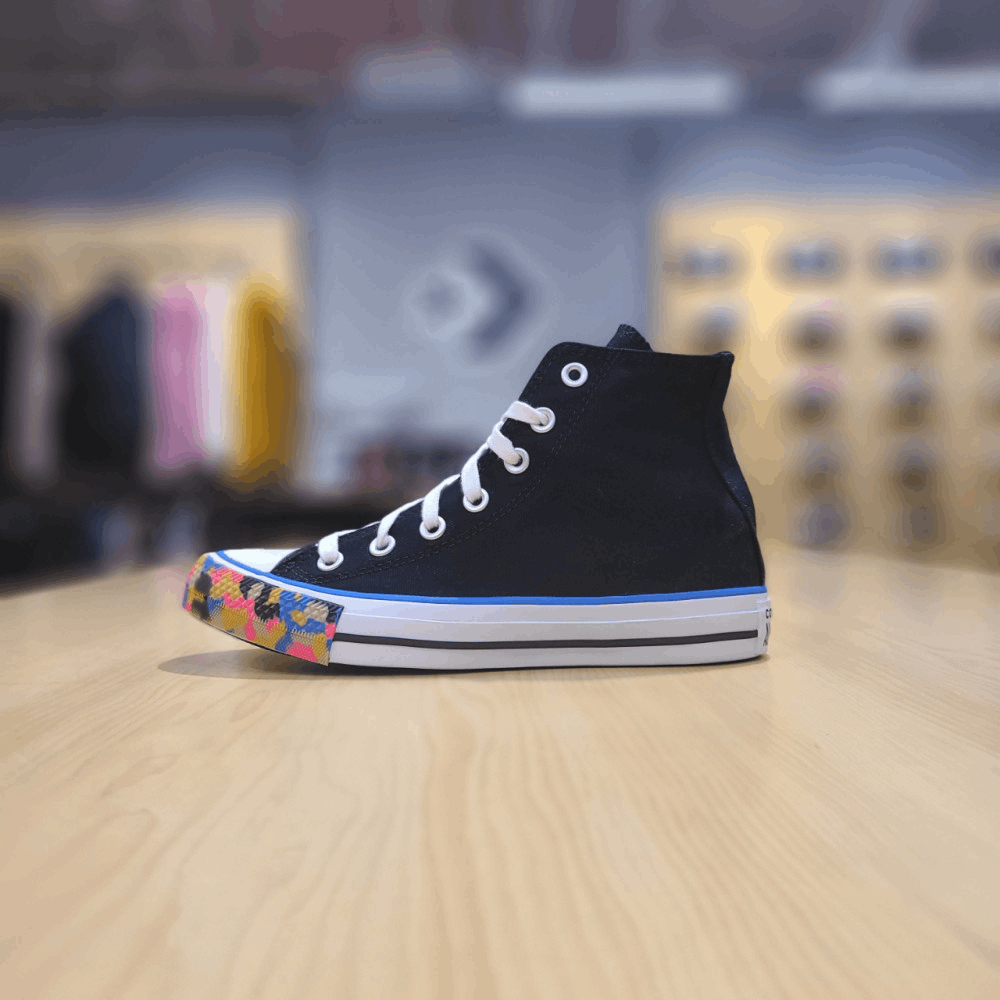 商品Converse|【韩国直邮|包邮包税】匡威 女士 CHUNK TAYLOR ALL STAR Floral 黑色 高鞋 CTAS HI 黑色/DIGITAL BLUE/HYPER PINK 570291C,价格¥348,第2张图片详细描述