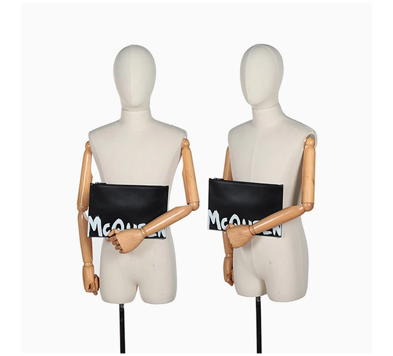 商品[国内直发] Alexander McQueen|ALEXANDER MCQUEEN 亚历山大·麦昆 男士黑色手拿包 560472-1NT5B-1070,价格¥1907,第5张图片详细描述