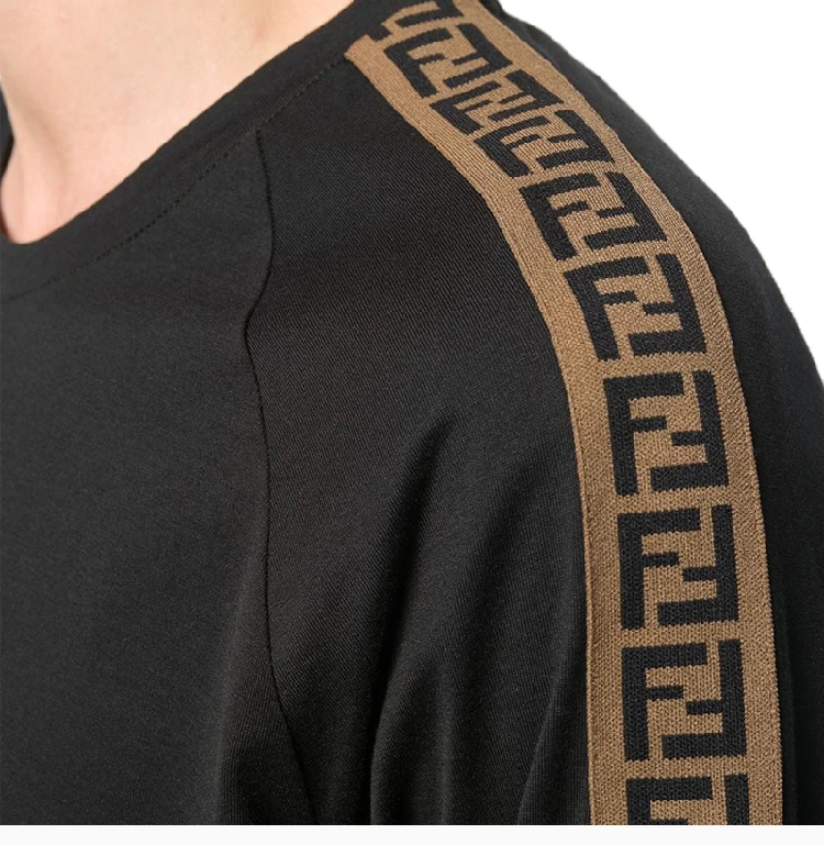 商品Fendi|Fendi 芬迪 黑色棉男士长袖T恤 FAF573-AAY8-F0GME,价格¥2501,第8张图片详细描述