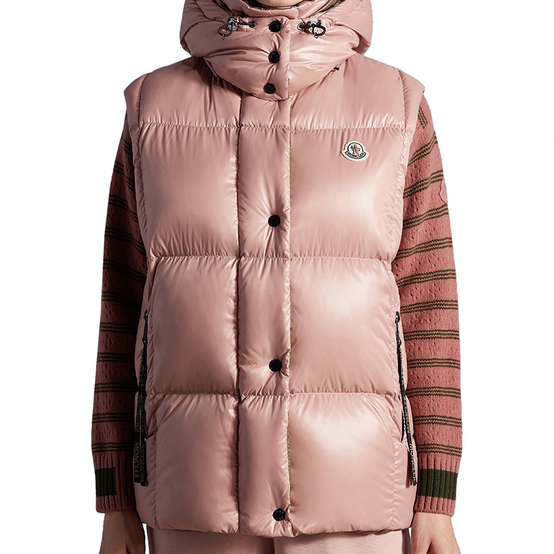 商品Moncler|Moncler/蒙克莱 22年秋冬新款 Luzule系列 女士浅粉色漆面尼龙羽绒服马甲H20931A000646895053A,价格¥8745,第4张图片详细描述