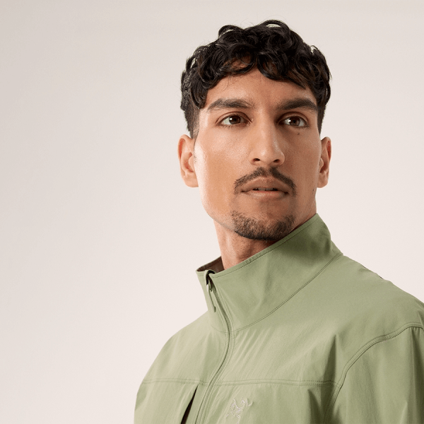 商品Arc'teryx|【Brilliant|包邮包税】GAMMA LIGHTWEIGHT JACKET M 始祖鸟[SS24] Gamma 轻量夹克 男士 AJOSMX9141,价格¥2013,第17张图片详细描述