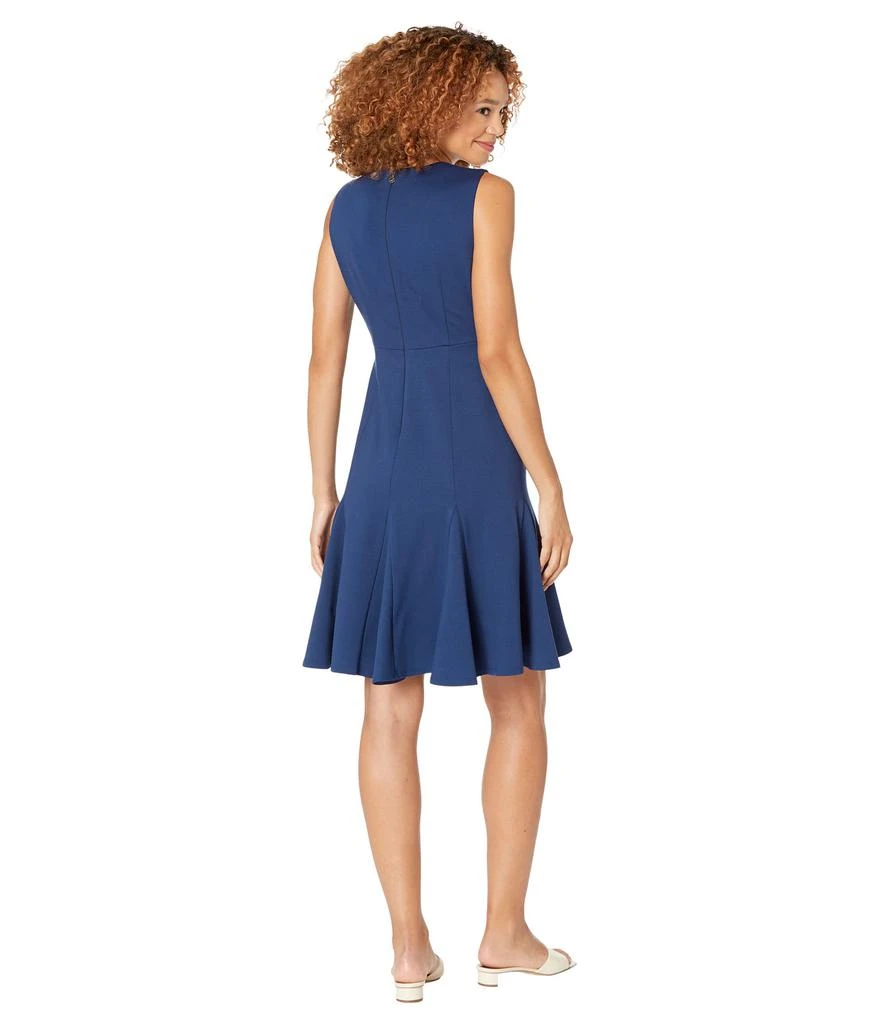 商品Kate Spade|Sleeveless Ponte Dress,价格¥979,第2张图片详细描述