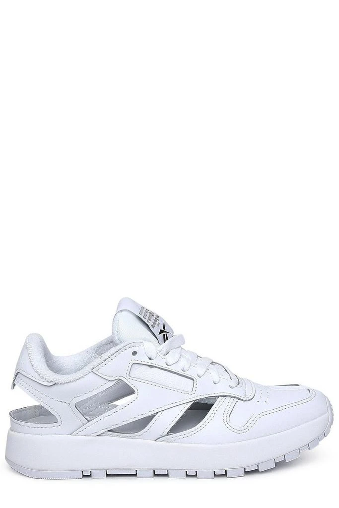 商品MAISON MARGIELA|Maison Margiela X Reebok Tabi Cut-Out Sneakers,价格¥1515,第1张图片