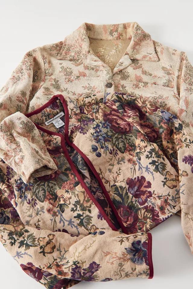 商品Urban Renewal|Urban Renewal Remade Cropped Floral Tapestry Jacket,价格¥436,第4张图片详细描述