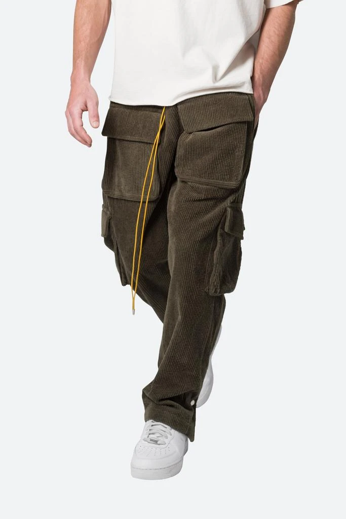 商品MNML|Corduroy Snap II Cargo Pants - Olive,价格¥484,第2张图片详细描述