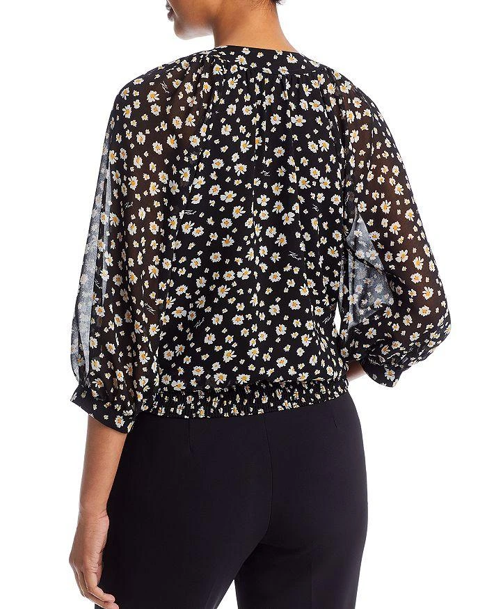 商品Karl Lagerfeld Paris|Floral Three Quarter Sleeve Blouse,价格¥201,第2张图片详细描述