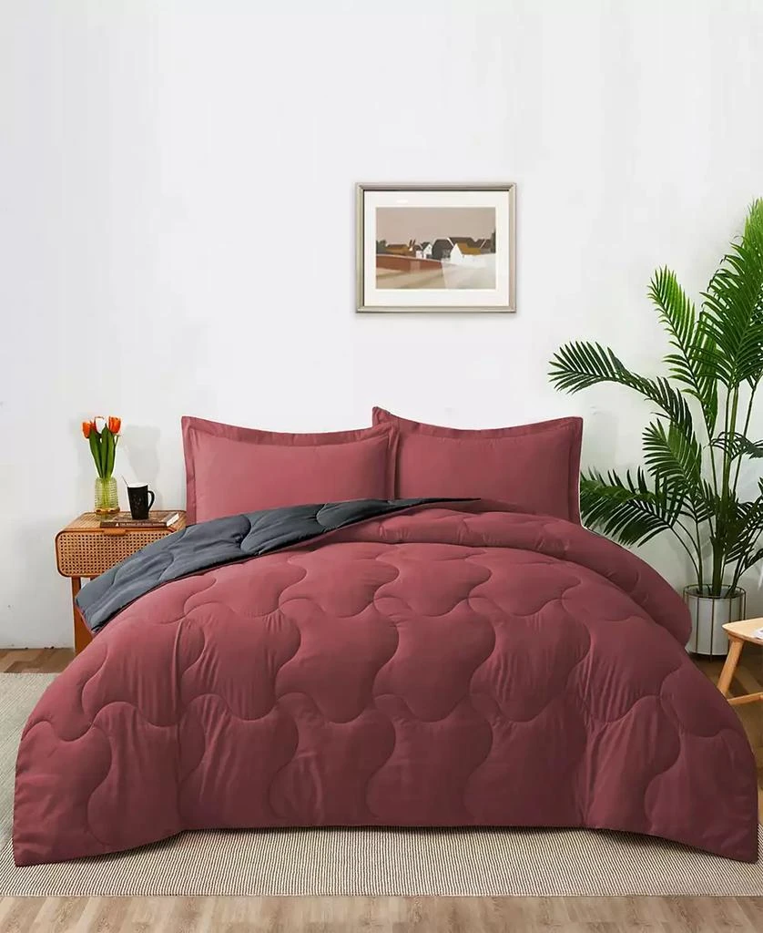 商品UNIKOME|Lightweight Quilted Reversible Down Alternative Comforter Set, 3 Piece,价格¥462,第1张图片