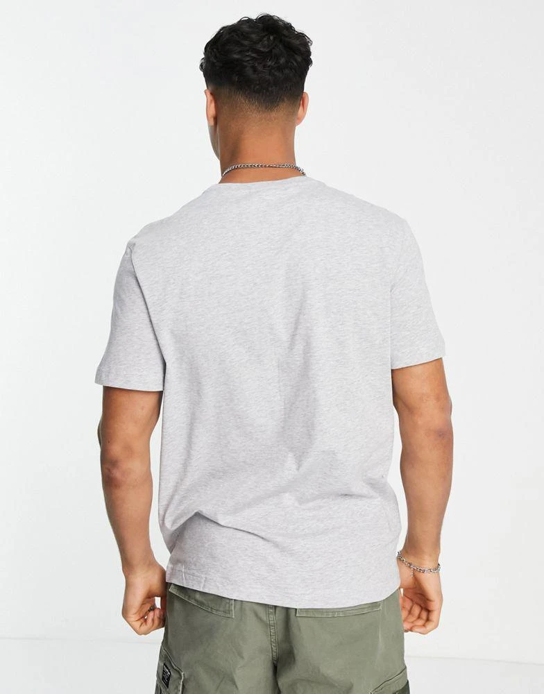 商品Lacoste|Lacoste t-shirt with croc in grey,价格¥421,第4张图片详细描述