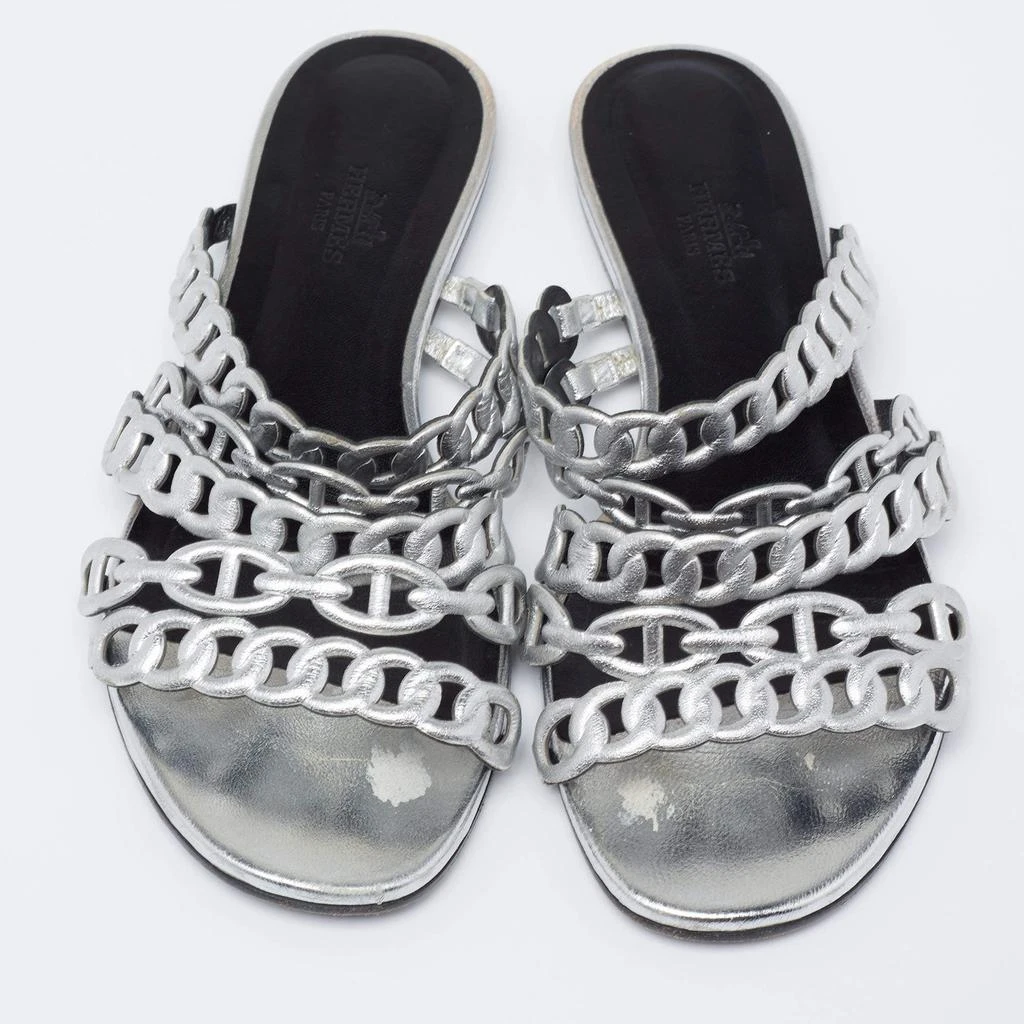 商品[二手商品] Hermes|Hermes Silver Leather  D'ancre Chaine Flat Sandals Size 36,价格¥1454,第3张图片详细描述