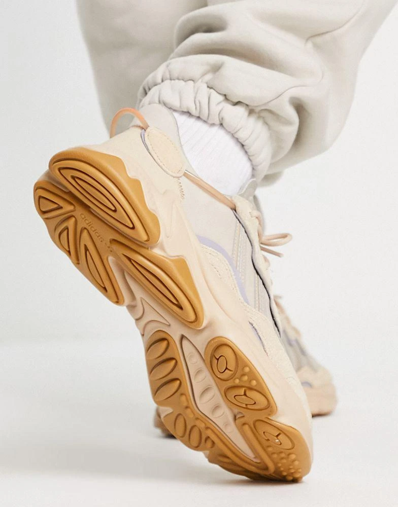 商品Adidas|adidas Originals Ozweego trainers in sand,价格¥502,第2张图片详细描述