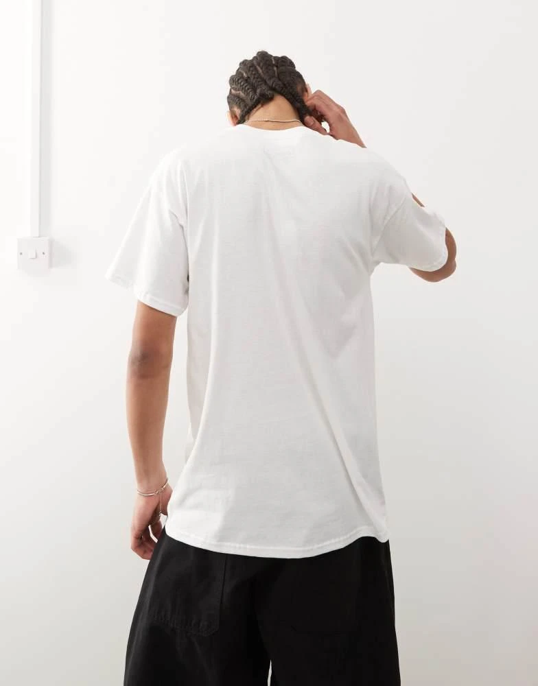 商品Reclaimed Vintage|Reclaimed Vintage unisex Oasis licensed t-shirt in white,价格¥241,第2张图片详细描述