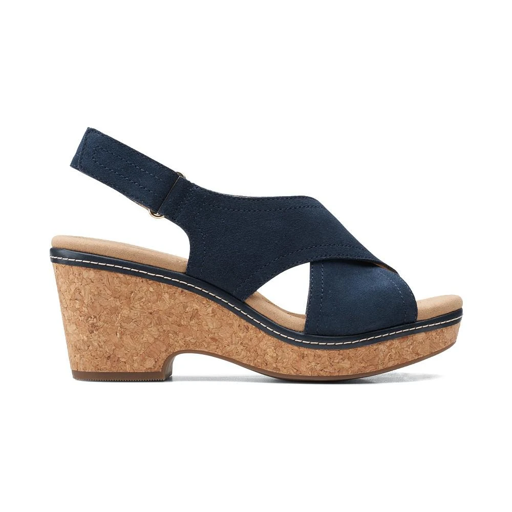 商品Clarks|Women's Giselle Cove Slingback Platform Wedge Sandals,价格¥741,第2张图片详细描述